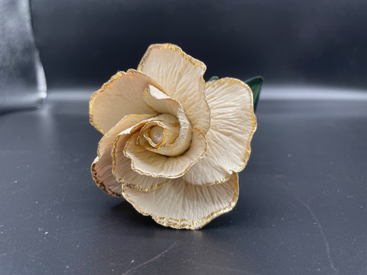 Butter Yellow Gold Leaf Rose